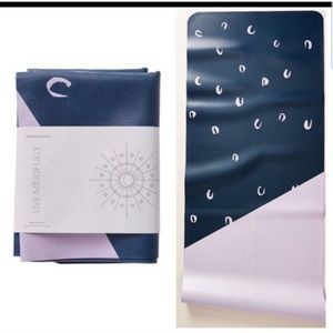 Anthropologie travel yoga mat